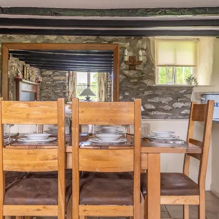 Semesterbostad Hullet Hall Lakeside